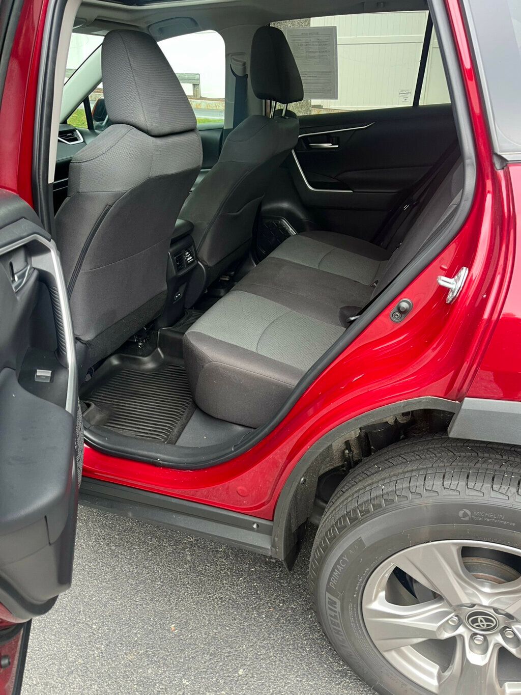 2023 Toyota RAV4 XLE AWD - 22893592 - 7