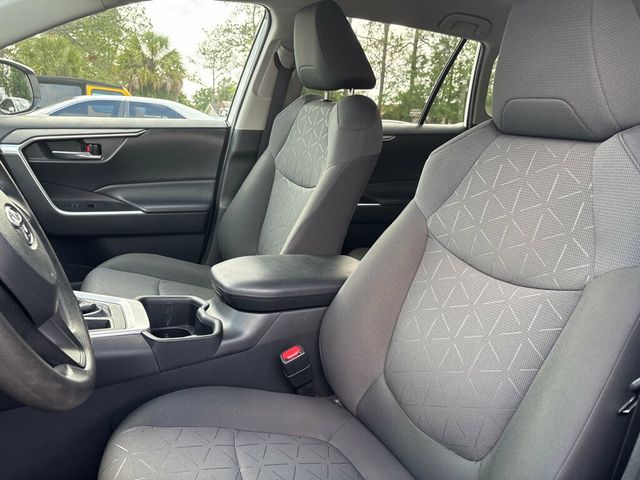 2023 Toyota RAV4 XLE AWD - 23021538 - 9