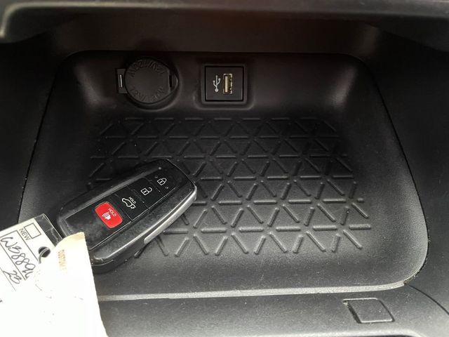 2023 Toyota RAV4 XLE AWD - 23025037 - 27