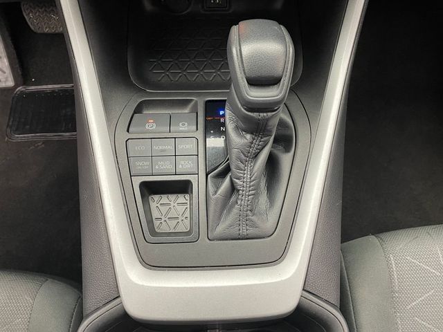 2023 Toyota RAV4 XLE AWD - 23025037 - 28