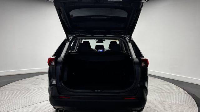 2023 Toyota RAV4 XLE AWD - 23027459 - 33