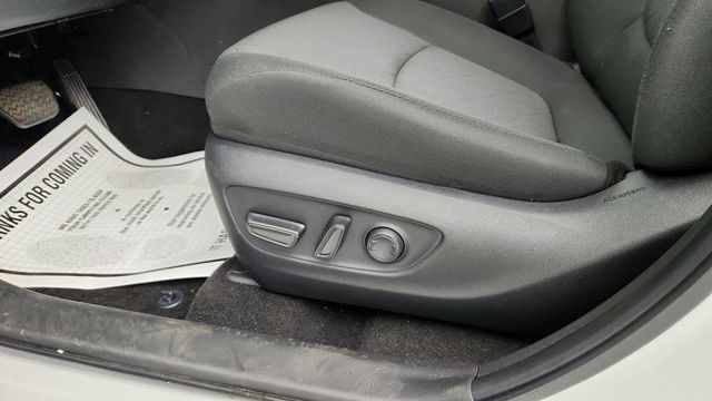 2023 Toyota RAV4 XLE AWD with Convenience & Weather Packages - 22949193 - 11