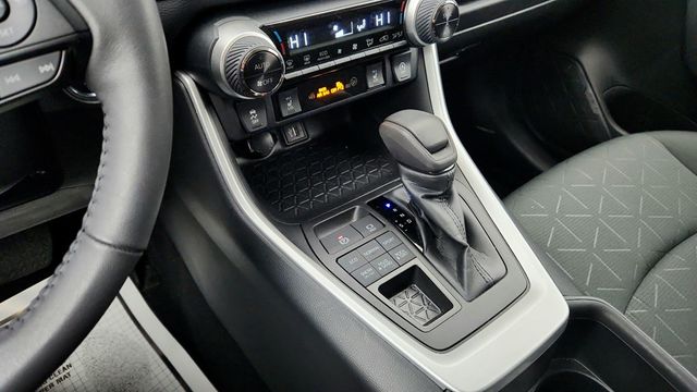 2023 Toyota RAV4 XLE AWD with Convenience & Weather Packages - 22949193 - 17