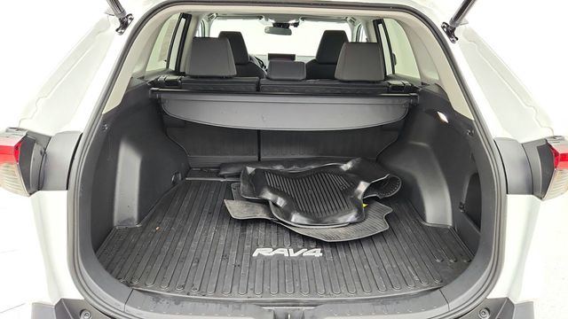 2023 Toyota RAV4 XLE AWD with Convenience & Weather Packages - 22949193 - 22