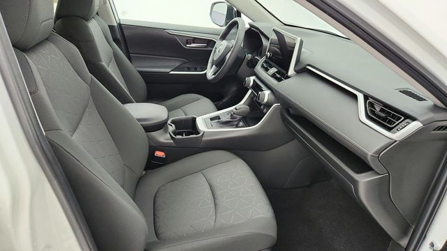 2023 Toyota RAV4 XLE AWD with Convenience & Weather Packages - 22949193 - 24