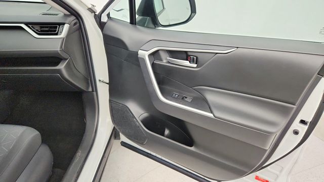 2023 Toyota RAV4 XLE AWD with Convenience & Weather Packages - 22949193 - 26