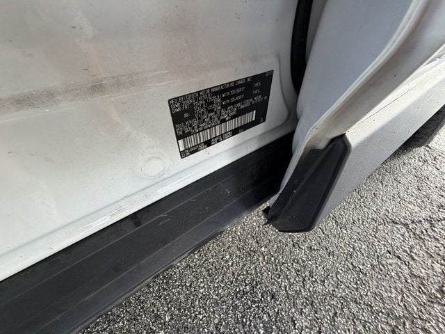 2023 Toyota RAV4 XLE FWD - 23079656 - 22