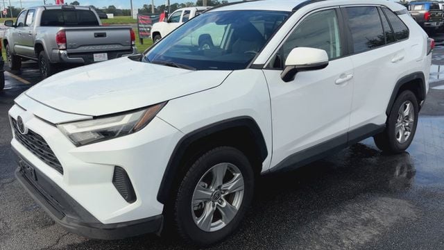 2023 Toyota RAV4 XLE FWD - 23079656 - 3