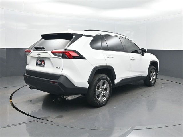 2023 Toyota RAV4 XLE FWD - 22957332 - 33