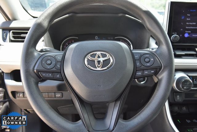 2023 Toyota RAV4 XLE FWD - 22882435 - 19