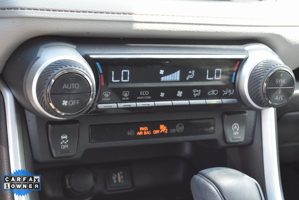 2023 Toyota RAV4 XLE photo 22