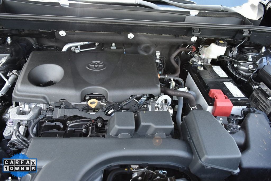 2023 Toyota RAV4 XLE photo 35