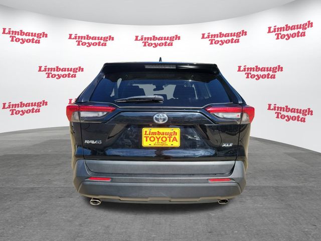 2023 Toyota RAV4 XLE FWD - 22944104 - 23
