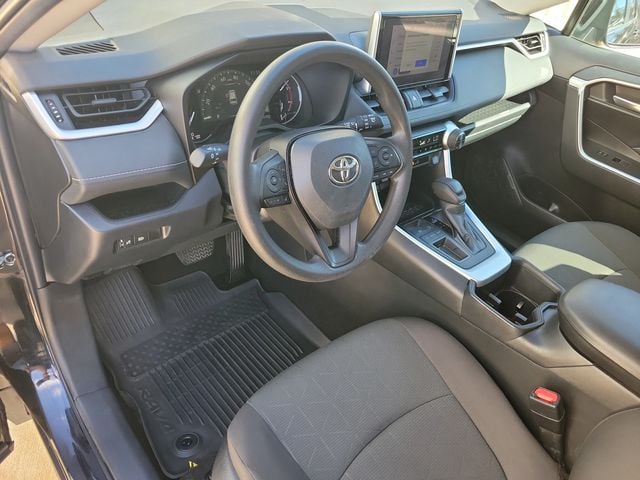 2023 Toyota RAV4 XLE FWD - 22944104 - 2