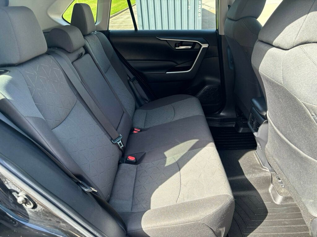 2023 Toyota RAV4 XLE FWD - 23047659 - 41