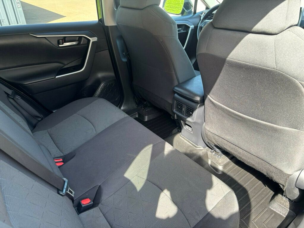 2023 Toyota RAV4 XLE FWD - 23047659 - 42