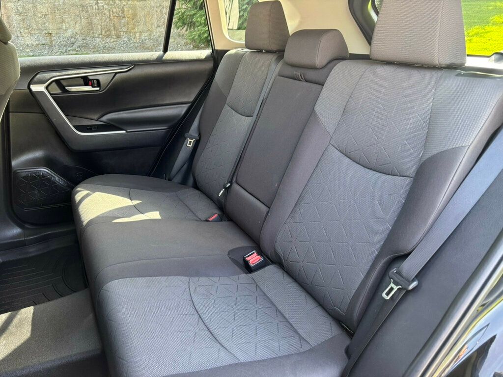 2023 Toyota RAV4 XLE FWD - 23047659 - 44