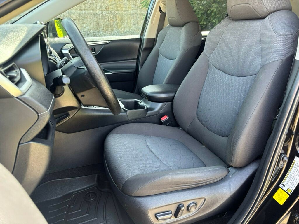 2023 Toyota RAV4 XLE FWD - 23047659 - 8