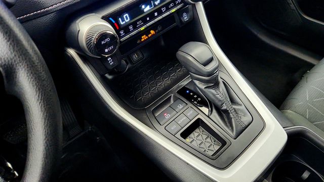 2023 Toyota RAV4 XLE FWD - 23022889 - 15