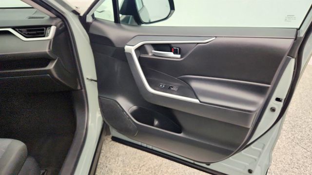 2023 Toyota RAV4 XLE FWD - 23022889 - 23