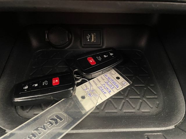 2023 Toyota RAV4 XLE Premium AWD - 22954583 - 27