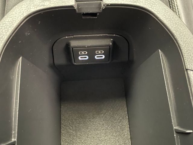 2023 Toyota RAV4 XLE Premium AWD - 22954583 - 29