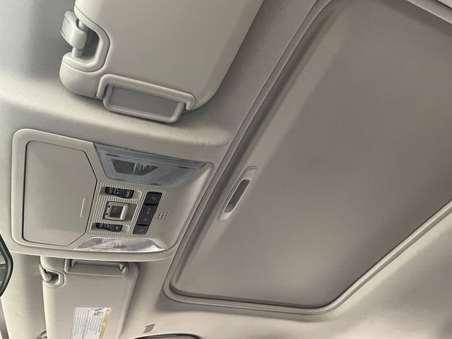 2023 Toyota RAV4 XLE Premium AWD - 22954583 - 30