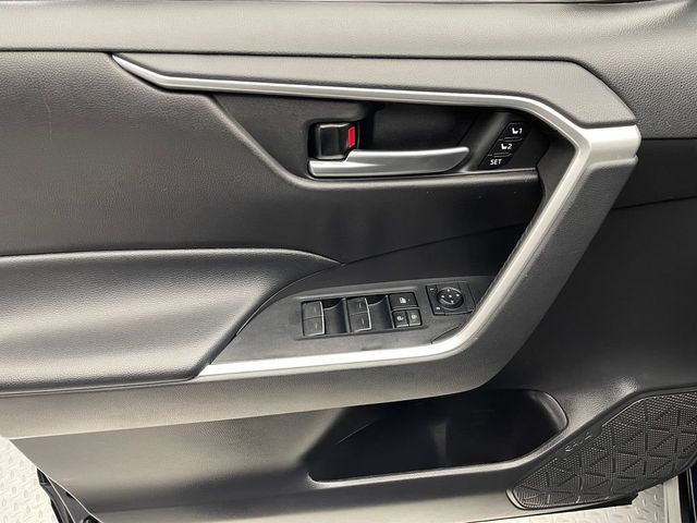 2023 Toyota RAV4 XLE Premium AWD - 22954583 - 8