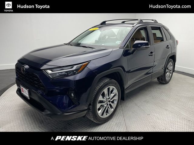 2023 Toyota RAV4 XLE Premium AWD - 22975370 - 0