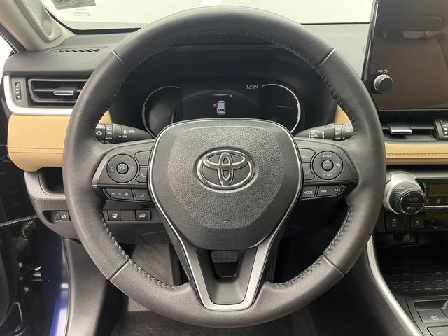 2023 Toyota RAV4 XLE Premium AWD - 22975370 - 20
