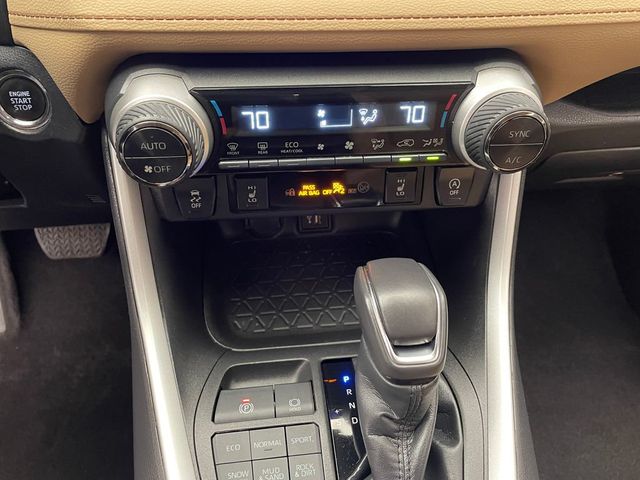 2023 Toyota RAV4 XLE Premium AWD - 22975370 - 26