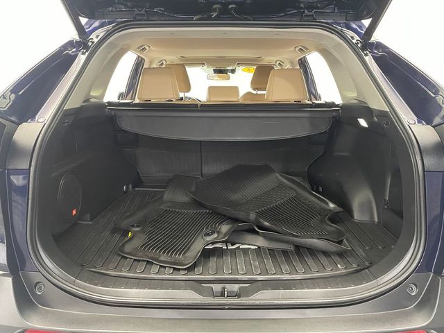 2023 Toyota RAV4 XLE Premium AWD - 22975370 - 39