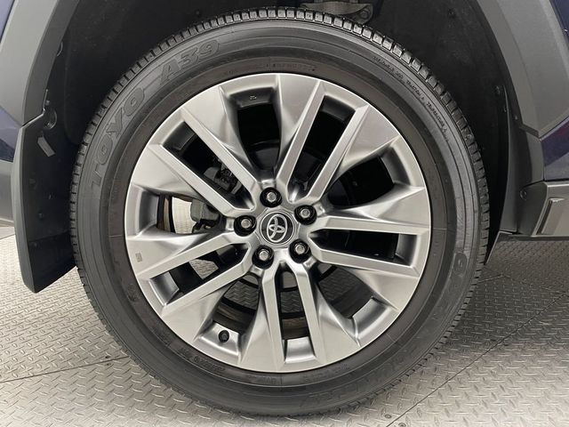 2023 Toyota RAV4 XLE Premium AWD - 22975370 - 46