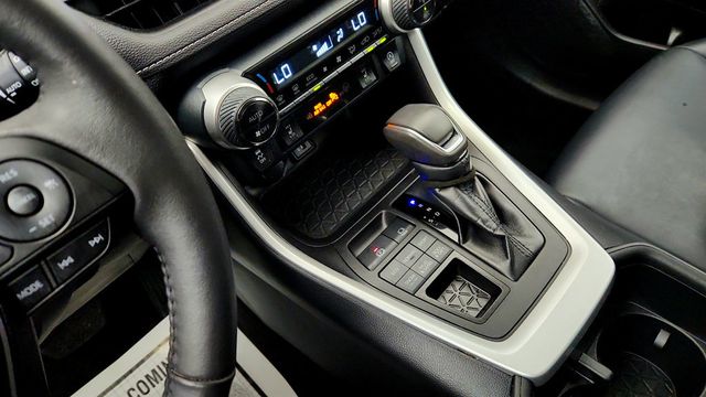 2023 Toyota RAV4 XLE Premium AWD w/ Weather Package - 23023565 - 16