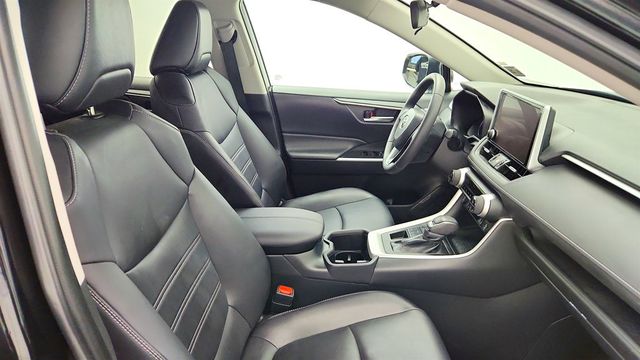 2023 Toyota RAV4 XLE Premium AWD w/ Weather Package - 23023565 - 23