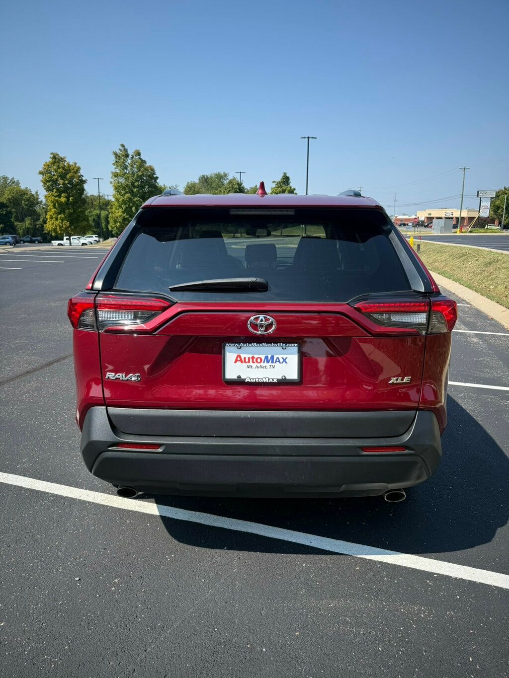 2023 Toyota RAV4 XLE Premium photo 5