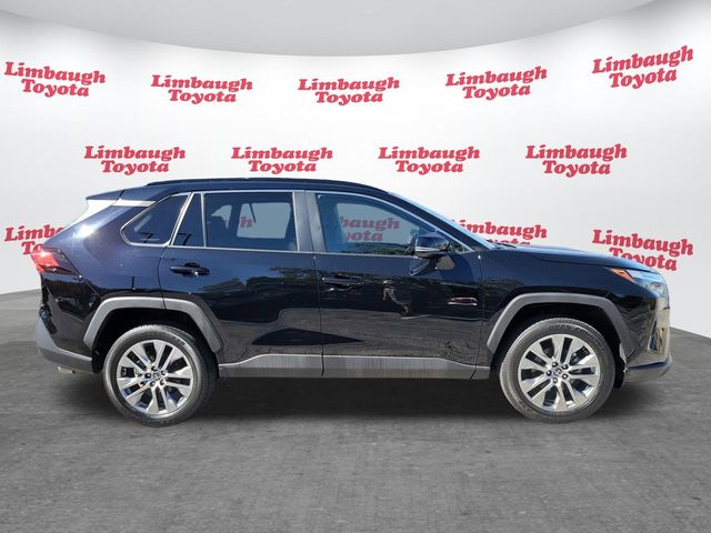 2023 Toyota RAV4 XLE Premium FWD - 22944911 - 22