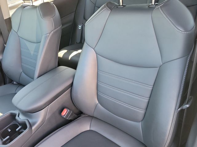 2023 Toyota RAV4 XLE Premium FWD - 22944911 - 5