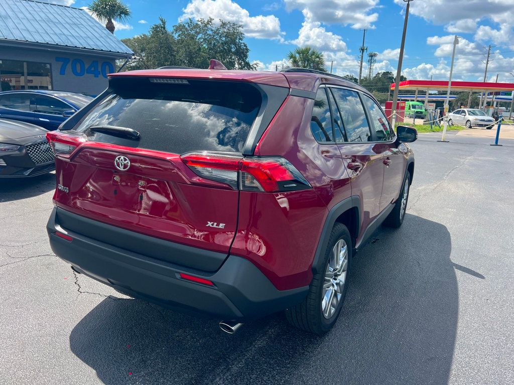 2023 Toyota RAV4 XLE Premium FWD - 22618375 - 6