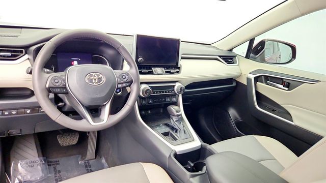 2023 Toyota RAV4 XLE Premium FWD - 23011323 - 12