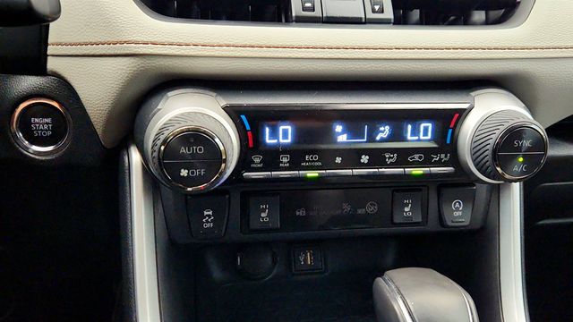 2023 Toyota RAV4 XLE Premium w/ Weather Package - 23011323 - 18