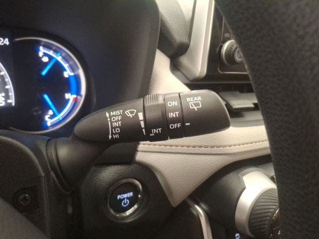 2023 Toyota RAV4 Hybrid XLE - 23078538 - 18