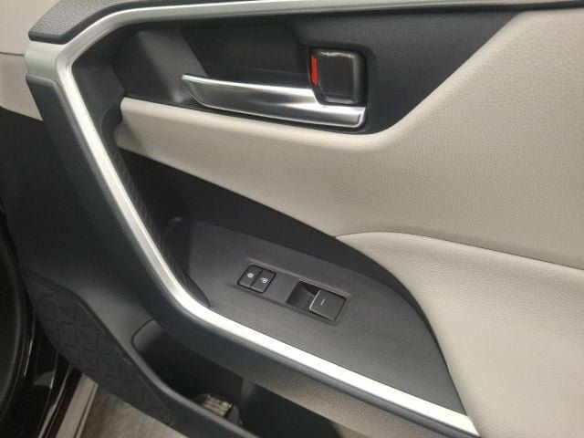 2023 Toyota RAV4 Hybrid XLE - 23078538 - 40