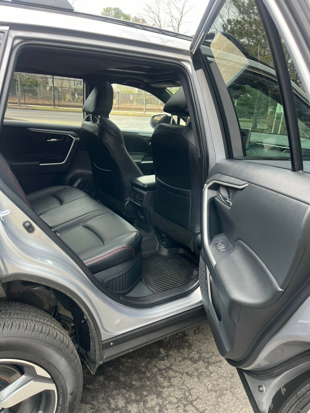 2023 Toyota RAV4 Prime SE - 23006265 - 9