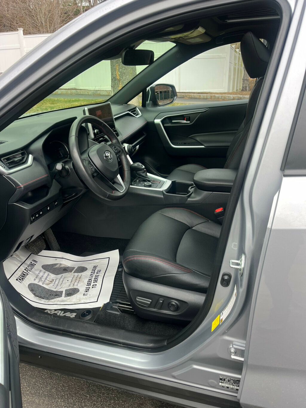 2023 Toyota RAV4 Prime SE - 23006265 - 11