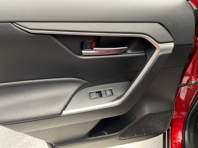 2023 Toyota RAV4 Prime SE - 22885806 - 32
