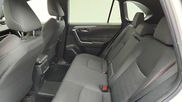 2023 Toyota RAV4 Prime SE w/ Weather & Moonroof Pkg, Heated Rear Seats & Moonroof - 23033776 - 18