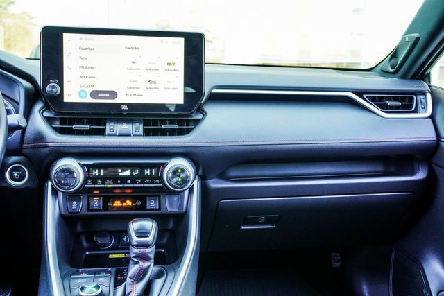 2023 Toyota RAV4 Prime XSE - 22970340 - 17