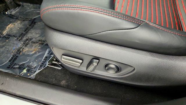 2023 Toyota RAV4 Prime XSE - 23008101 - 11