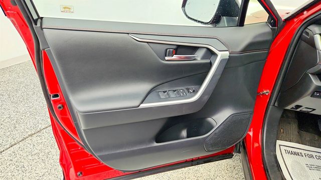 2023 Toyota RAV4 Prime XSE w/ Heated Rear Seats & Weather Package - 23017588 - 10